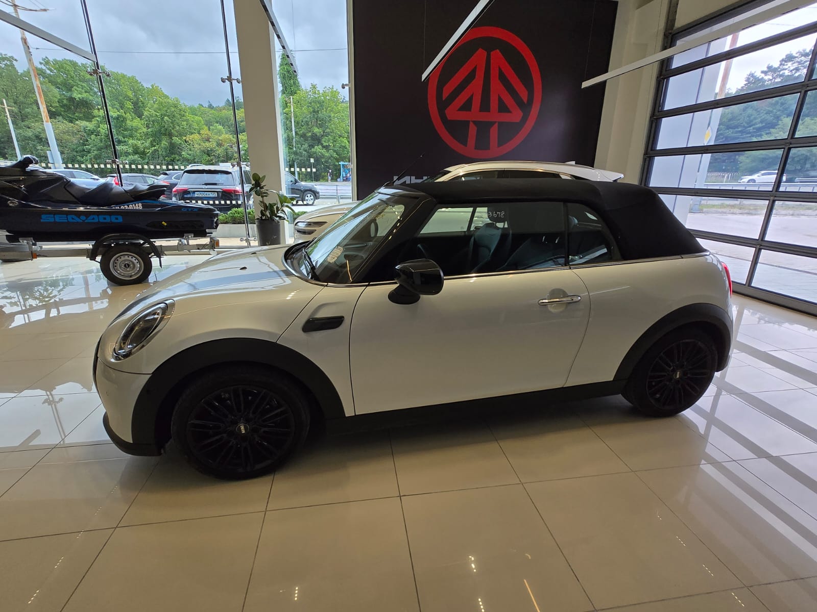 Mini Cooper, 2024 - фото 3