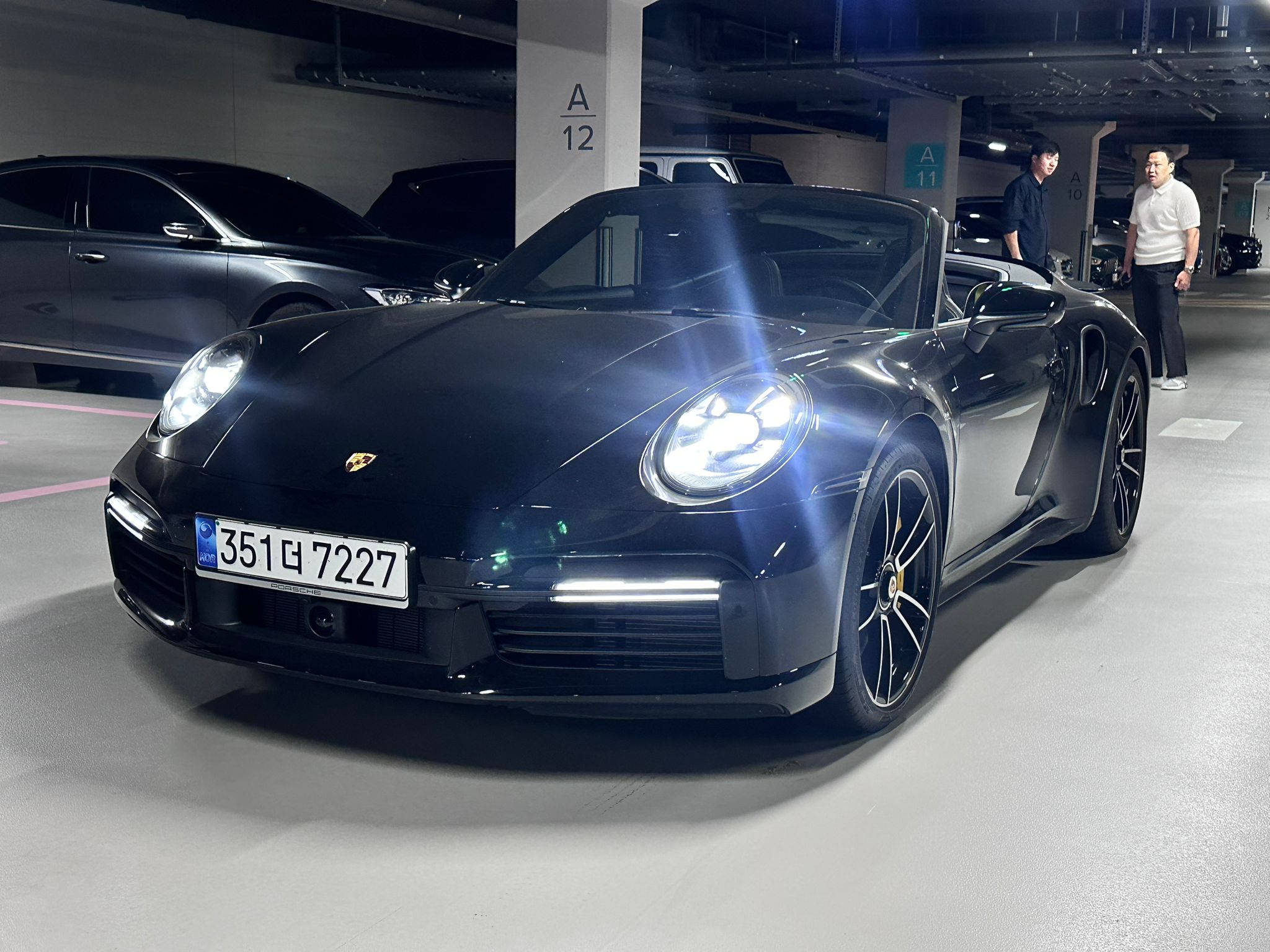 Porsche 911, 2023 - фото 2