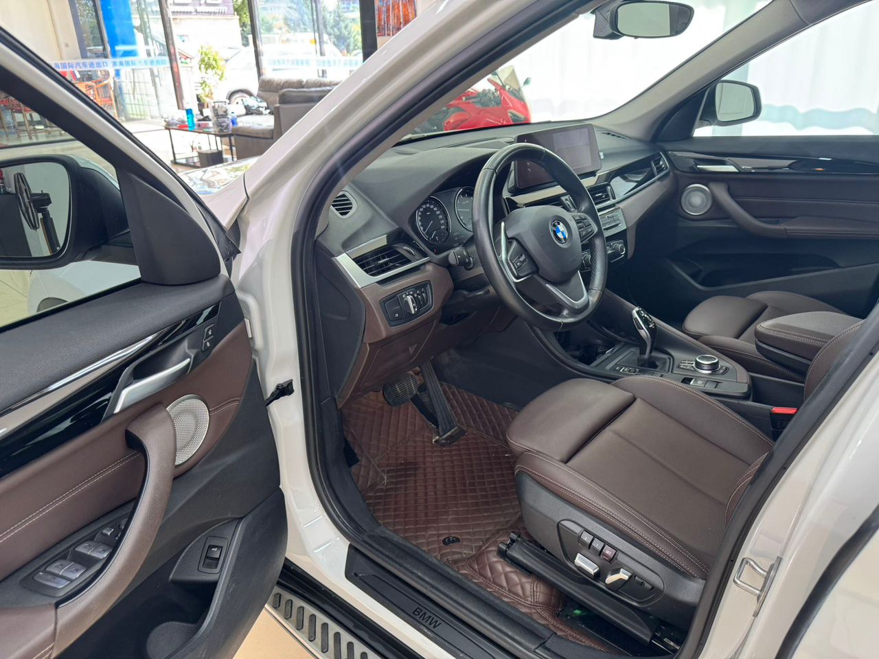 BMW X1, 2021 - фото 3