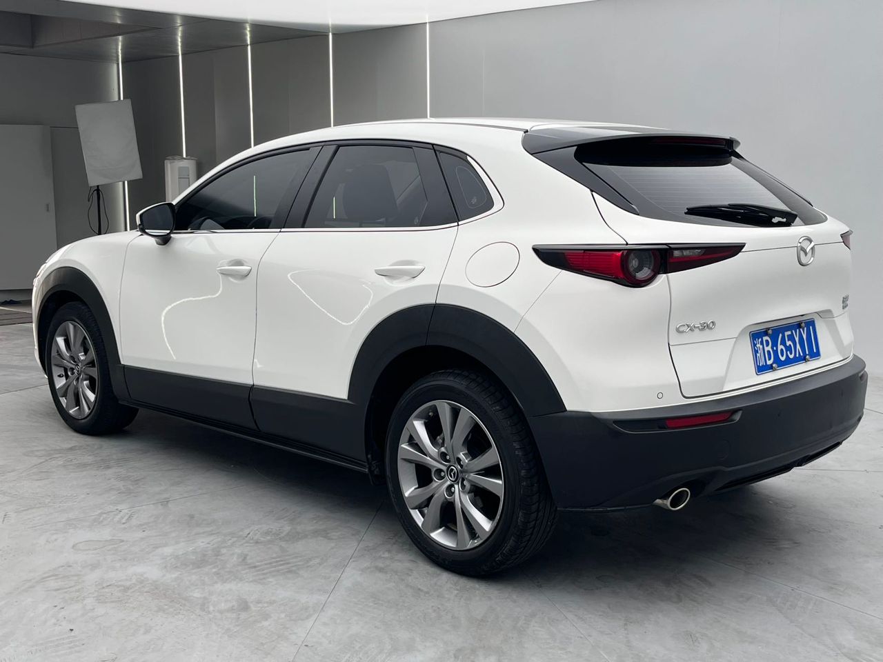 Mazda CX-30, 2021 - фото 9