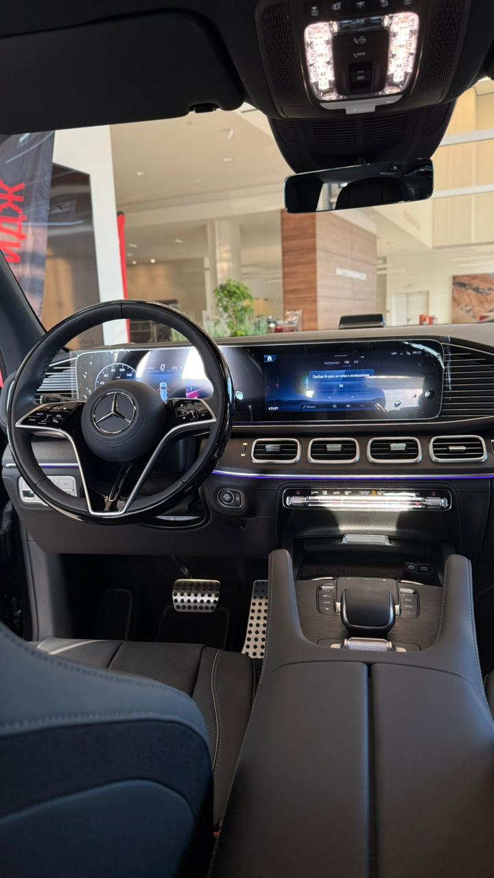 Mercedes GLS-class AMG, 2023 - фото 11