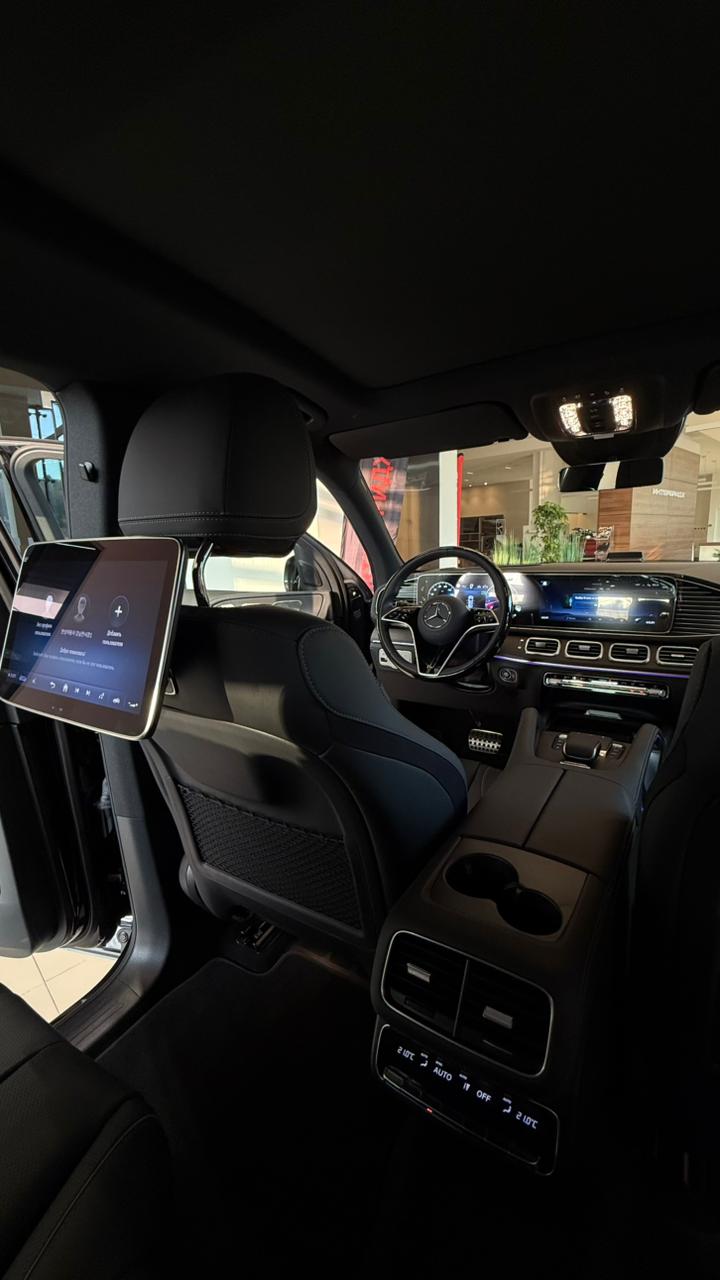 Mercedes GLS-class AMG, 2023 - фото 9