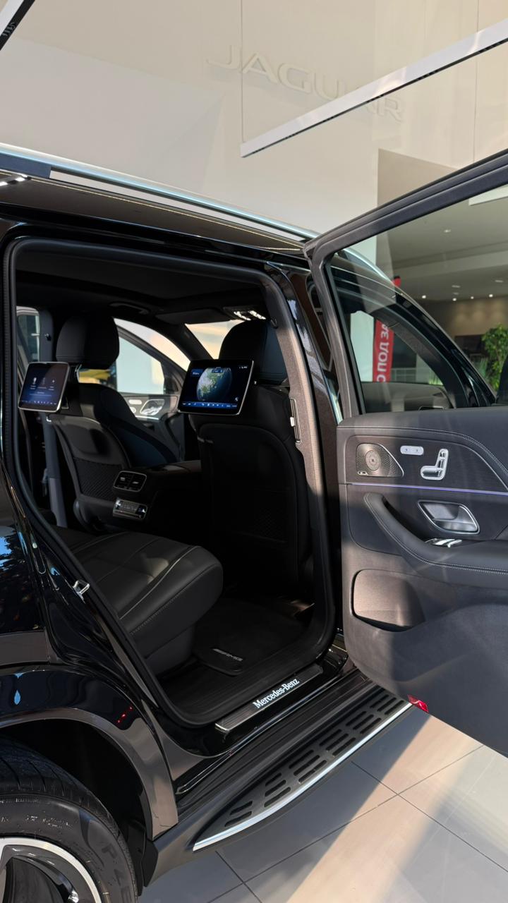 Mercedes GLS-class AMG, 2023 - фото 10