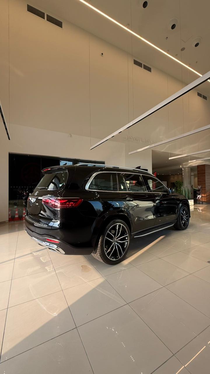 Mercedes GLS-class AMG, 2023 - фото 19